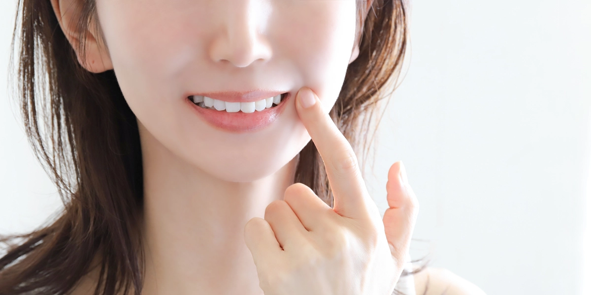 前歯のセラミック治療について